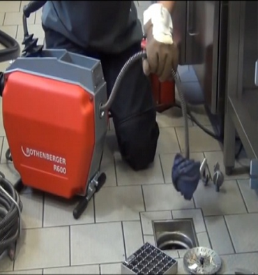 Mechaniczne udrażnianie kanalizacji Warszawa